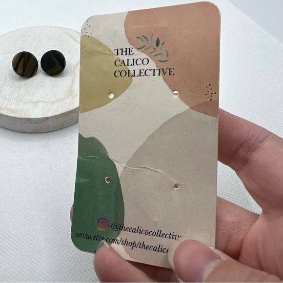 🍭6/$30 The Calico Collective Circle Wood Grain Post Earrings - Picture 3 of 5